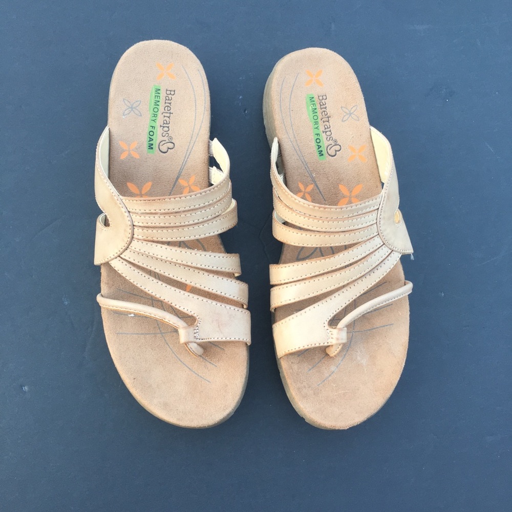 Bear Paws Sandals